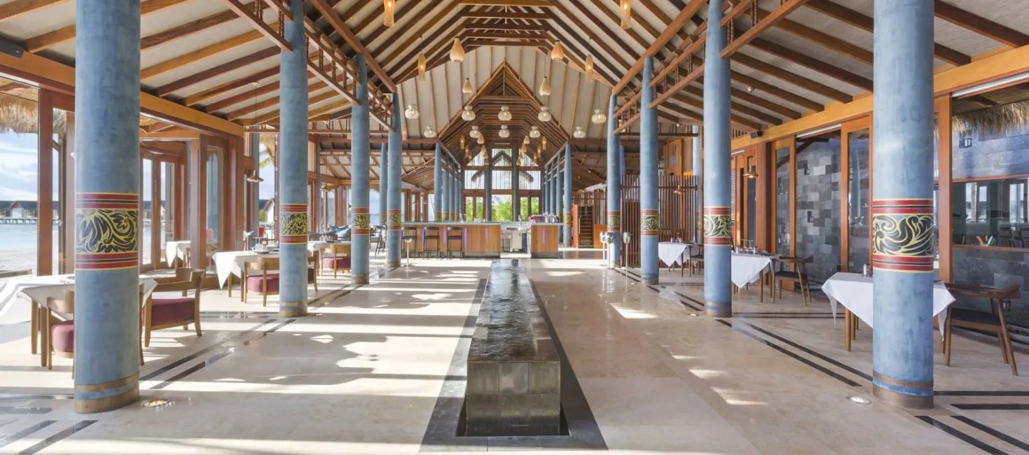 Raiyvilla restaurant at Furaveri