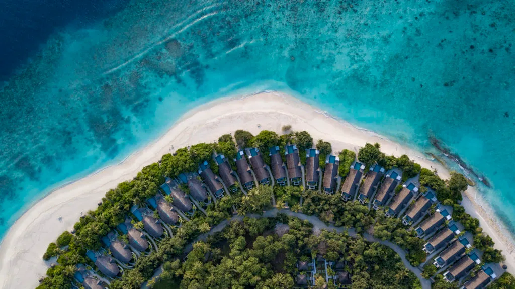 Furaveri Island Resort & Spa